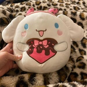 Cinnamoroll plushie